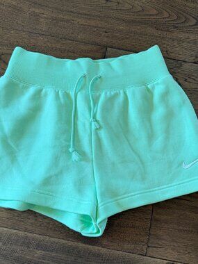 NWT Nike Sportswear Phoenix Fleece Lounge Shorts Women Small FD1409-376 Active